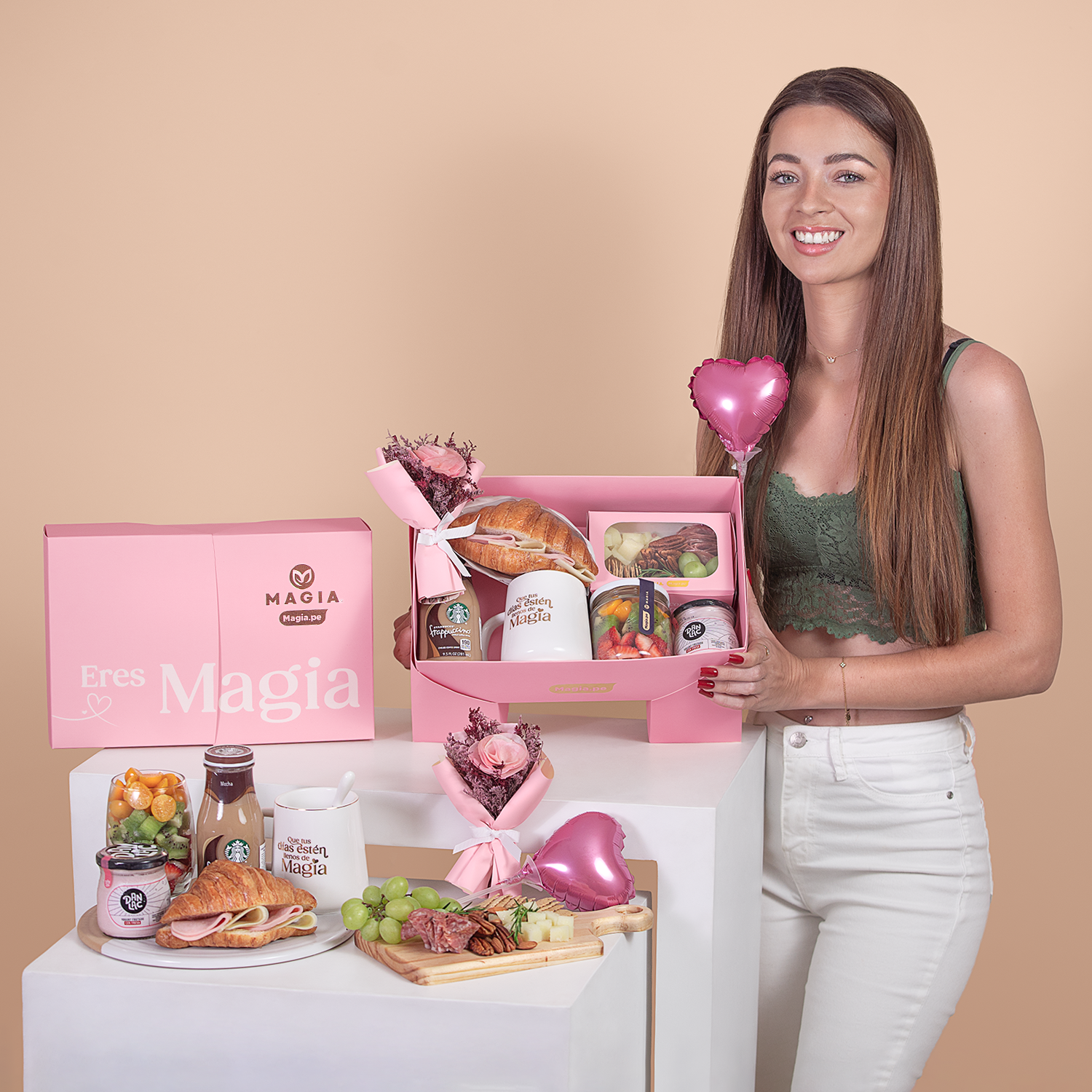 Caja Magia.pe San Valentín – 12 Rosas Premium
