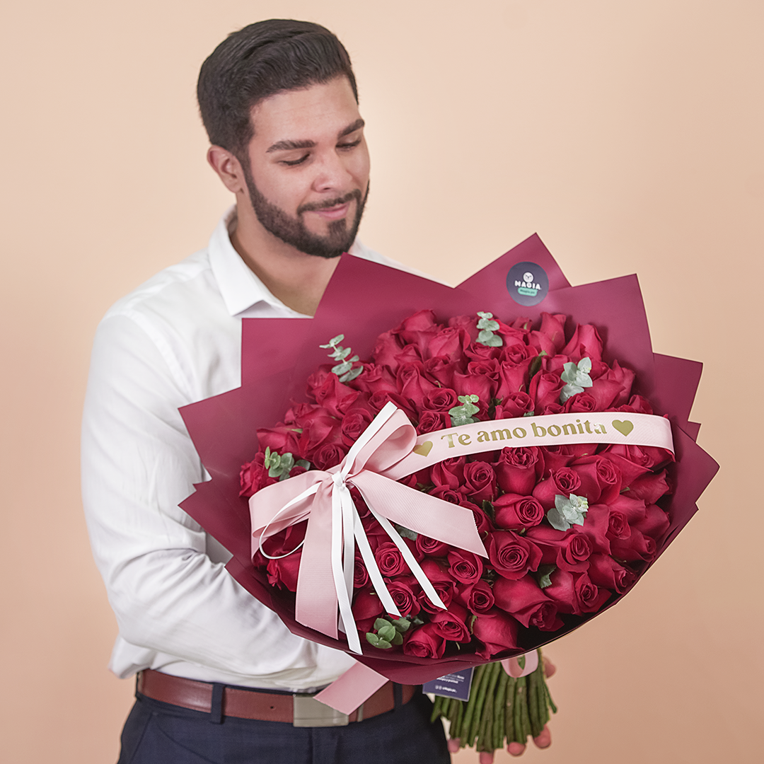 Ramo de 100 rosas “Te amo bonita”