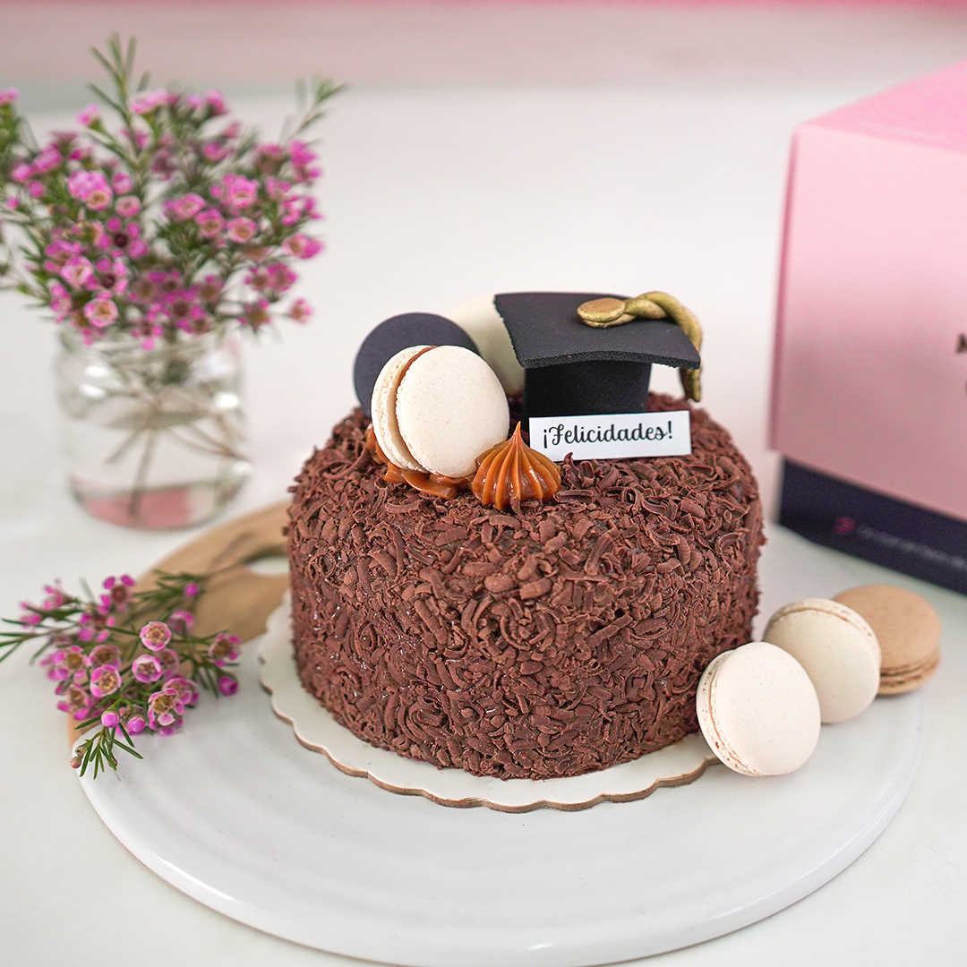 Chocolate Cake Graduación