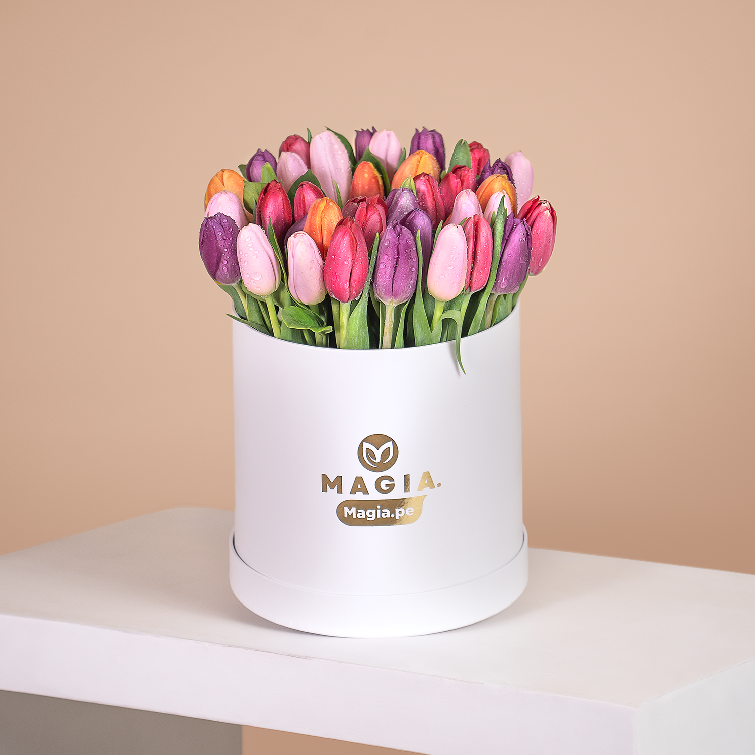 Hat Box 40 Tulipanes