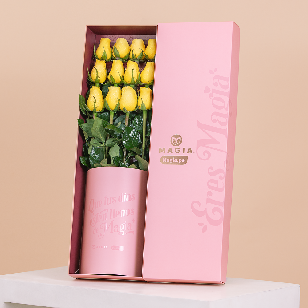 Caja Magia.pe 12 rosas amarillas