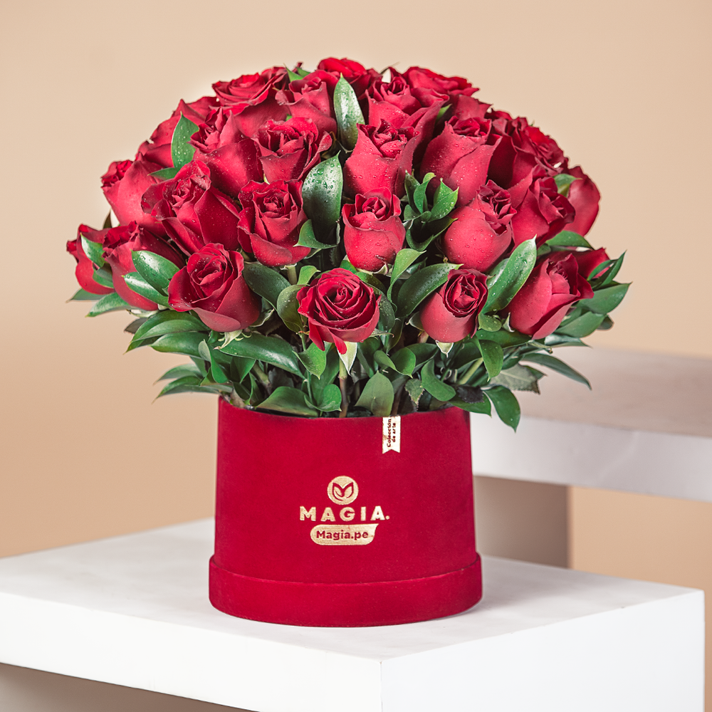 Red Love Box