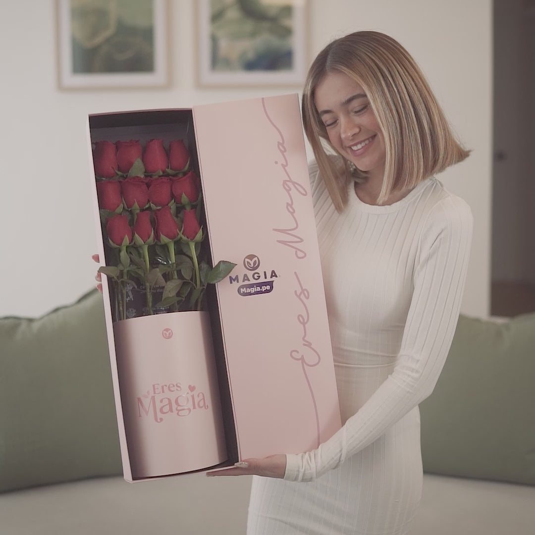 Caja Magia.pe® / 12 rosas premium