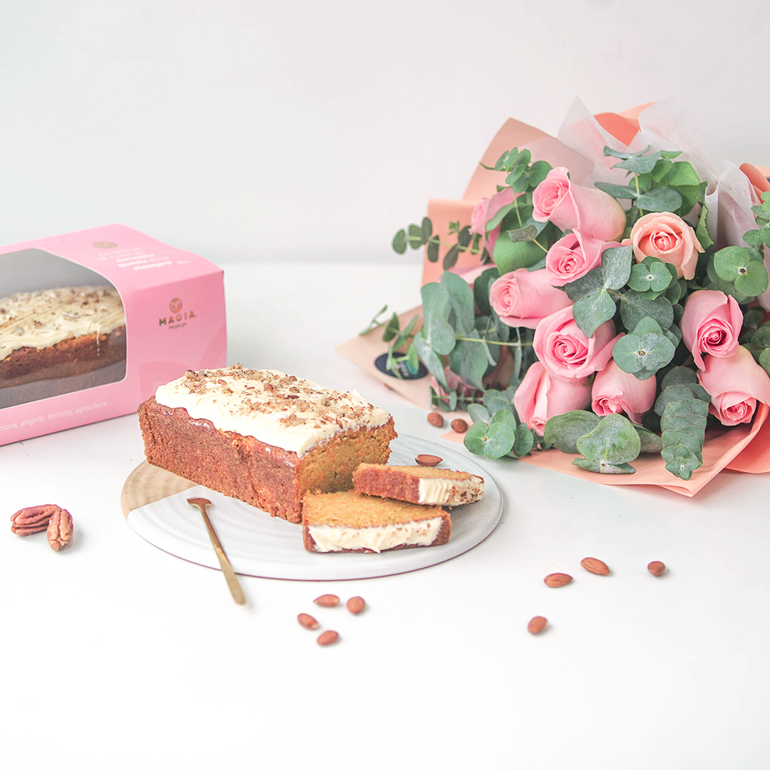 Caja Magia.pe San Valentín – 12 Rosas Premium