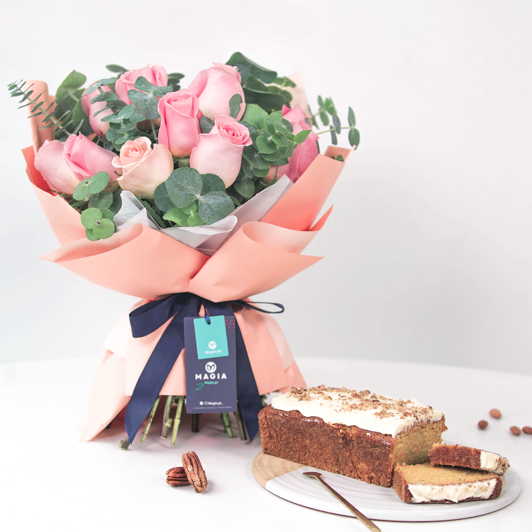 Caja Magia.pe San Valentín – 12 Rosas Premium